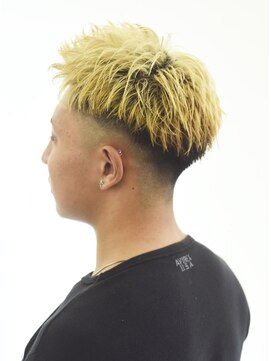 アテム 上安店(Atem) フェードカット×Wカラー