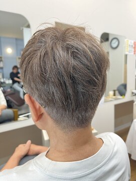 アグレアーブル 上地店 大人女子ベリーショート