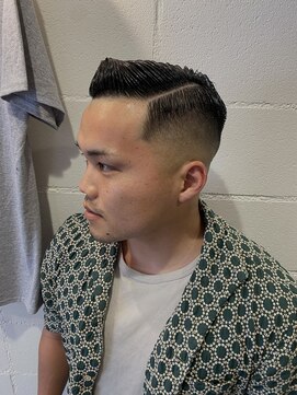 グッドプレイスアンドシング(Good Place&thing) メンズ刈り上げ短髪七三分けハードパートスキンフェード