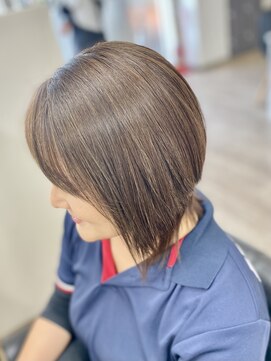 バンビ 大矢野店( Bambi) ウルフボブ