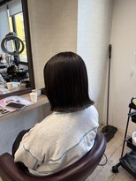 コワファースト長崎シャンプーボーイ 2nd(COIFF1RST 長崎 SHAMPOO BOY) ぱつっとボブ 外ハネボブ ショートボブ