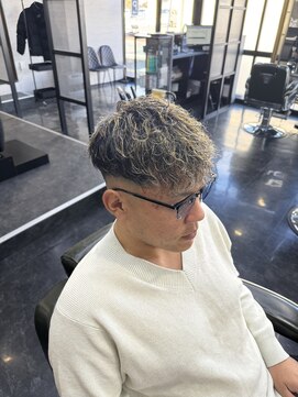 ロイヤル(Royal) バロックパーマスタイル