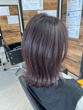 ディーアイク(D Aik) ミディアムの波巻きスタイル