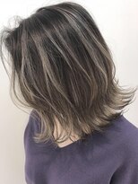 カルラ(Karra) 《grow 蒲田》3Dハイライト×グレージュの外ハネショートボブ