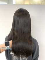 シュガー(Sugar)&nbsp;髪質改善トリートメント/控えめレイヤー/オリーブグレージュ