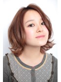肩上ボブ大人可愛いボブひし形ボブアッシュベージュ