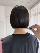 ログ(log)&nbsp;ニュアンスパーマ　髪質改善カラー　顔まわり　レイヤー　艶髪