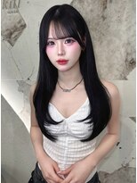 キティー サカエ(kiti SAKAE)&nbsp;韓国風レイヤー/顔周りカット/透明感カラー/ミディアムレイヤー