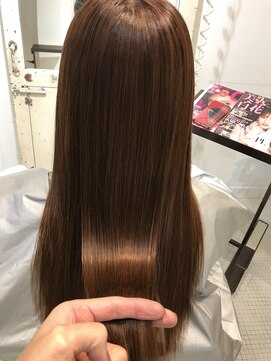 ゴッソ(gosso) エイジングケアにも効果大 髪質改善トリートメント