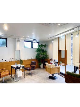 【Renewal Open】落ち着ける店内、こだわりのトリートメント・スパで大人女性のご褒美タイムに♪