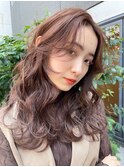 くびれレイヤー薄めバング×ピンクベージュ×美髪