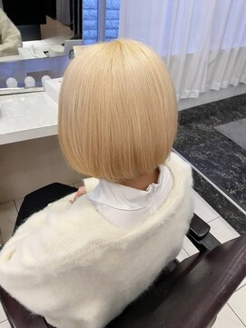 エスト 大阪梅田(EST) ブリーチカラー
