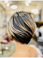 サーティエイト(38)&nbsp;メッシュブリーチ丸みショートボブ/くびれショート/髪質改善/