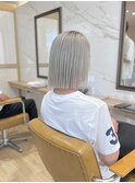 切りっぱなしボブ×white color*
