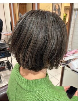 マサゴ アヴェダ(masago AVEDA) リーフグリーンを注入