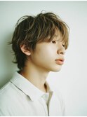 ナチュラルな大人ショートで魅せる洗練スタイル