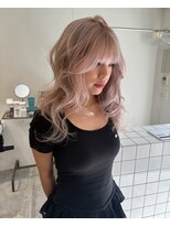 シイ(SIE)&nbsp;ホワイトピンクベージュ♪