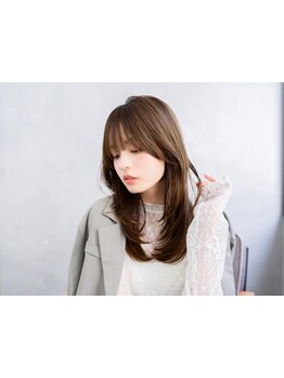 前髪がなかなか決まらない方にオススメ☆印象を左右する顔周りのカットで小顔見せ◎[真嘉比]