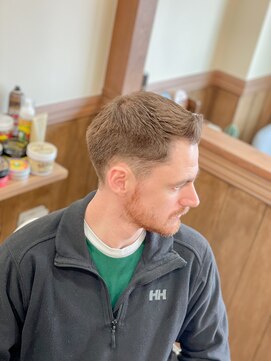 クルーカット/ローフェード