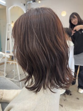 コンティロミー(CONTI ROMMY.) グレージュハイライトカラー結べるロブ◎小顔似合わせカット