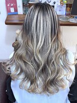 ブレイズヘアー(BLAZEhair) 【巻き髪に最適】ホワイトブロンドバレイヤージュ×ブリーチ2回
