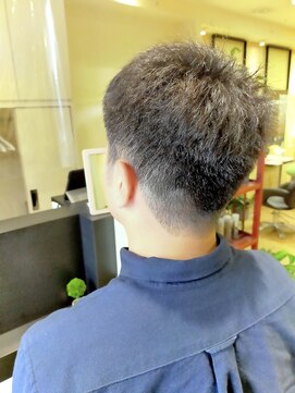 エイチ エアー ダヴ H air DAV調布北口 多毛でもスッキリショート