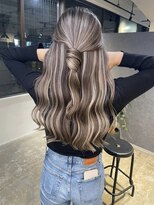 メリー オオサカ(Merly Osaka)&nbsp;creamyなcolorのhighlight_creamy white beige_