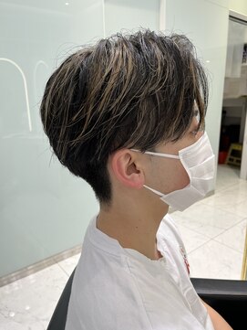 六本木美容室 白金店 ハイライト/マッシュ/センターパート