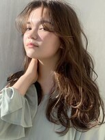 トリコ ショップアンドヘアサロン(tricot shop hair salon)&nbsp;春のロングレイヤー/ふんわりスタイル