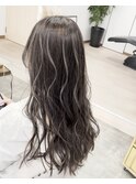 コントラストハイライト×グレージュ