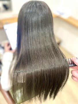 グリーンルームセカンド 結城店(GREEN ROOM. 2nd) シフォンベージュ/髪質改善/縮毛矯正/アイスラテ/30代/40代