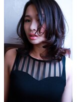 シック(Chic)&nbsp;くびれヘアうる艶髪抜け感ヘアアンニュイヘアミルクティアッシュ