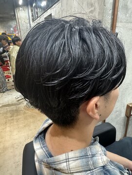 カーニー 上野(kearny) フェザーパーマフェザーショートニュアンスパーマシャドウパーマ