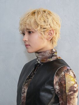 アース 溝の口店(HAIR&MAKE EARTH) ふんわりショート[溝の口/髪質改善/縮毛矯正/白髪ぼかし]