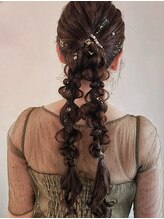 リムネ(RIMUNE) ツイン編みおろし/ツインポニー/結婚式