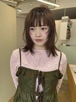 ユー(yew)&nbsp;ミディアムレイヤーカット/ウルフレイヤーカット/顔まわりカット