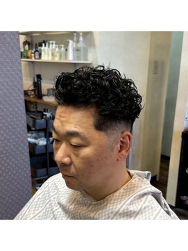 ディスイズザバーバー(This is The BarBer) スキンフェード