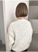 透明感白髪ぼかし/コンパクトボブ