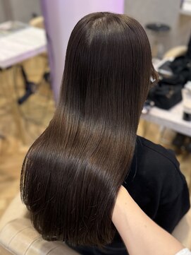 ロンド フィーユ(Lond fille) ブリーチなし/髪質改善/大人ガーリー/ダークアッシュ/前髪/銀座