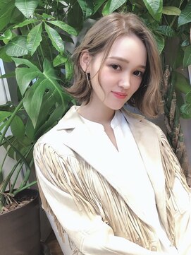 salon de MiLK 札幌大通店【サロン ド ミルク】 顔周りが気になる方にオススメの前下がりボブスタイル