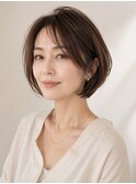 大人女性の品を引き出す上質ショートボブ