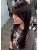 アモア(amoa) 顔周りレイヤーでいつものスタイルをイメチェン