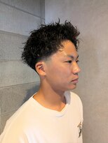 ワンワンオー バーバーショップ コンチネンタル(@110 BARBER SHOP continental)&nbsp;テーパーフェードスパイキーショートツーブロック