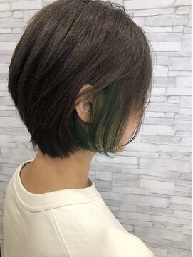 カイノ イオンモール草津店(KAINO) 個性派イヤリングカラー☆グリーン