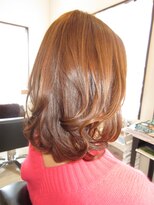 コア フィール ア デイ(COIFFURE A DAY)&nbsp;【見附今町M3D】ふわりミディー