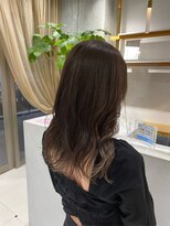 サローネ サンク(SALONE CINQ)&nbsp;マットベージュ×グレージュインナーカラー