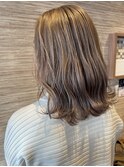 《ダブルカラー》柔らかミルクティーベージュ セミディ