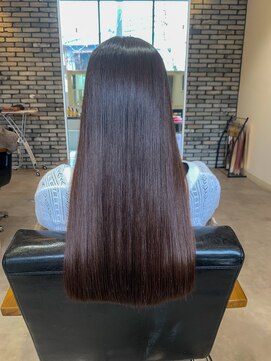 ユニ(Uni.) 髪質改善トリートメント