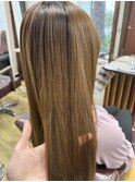 艶が無ければ、可愛くない!ジュエルで髪質改善艶髪