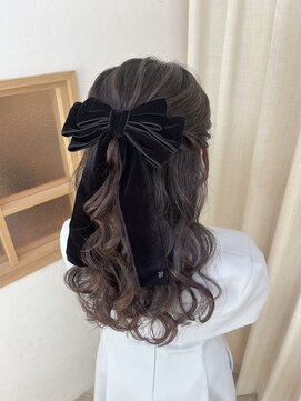 ソノ(sono) ハーフアップ ハーフツイン リボンヘア 参列ヘア イベントヘア